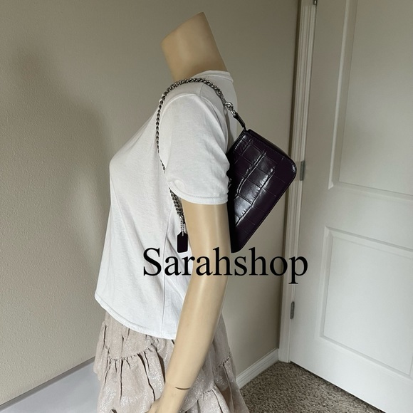 ✅Coach purse - Picture 8 of 13